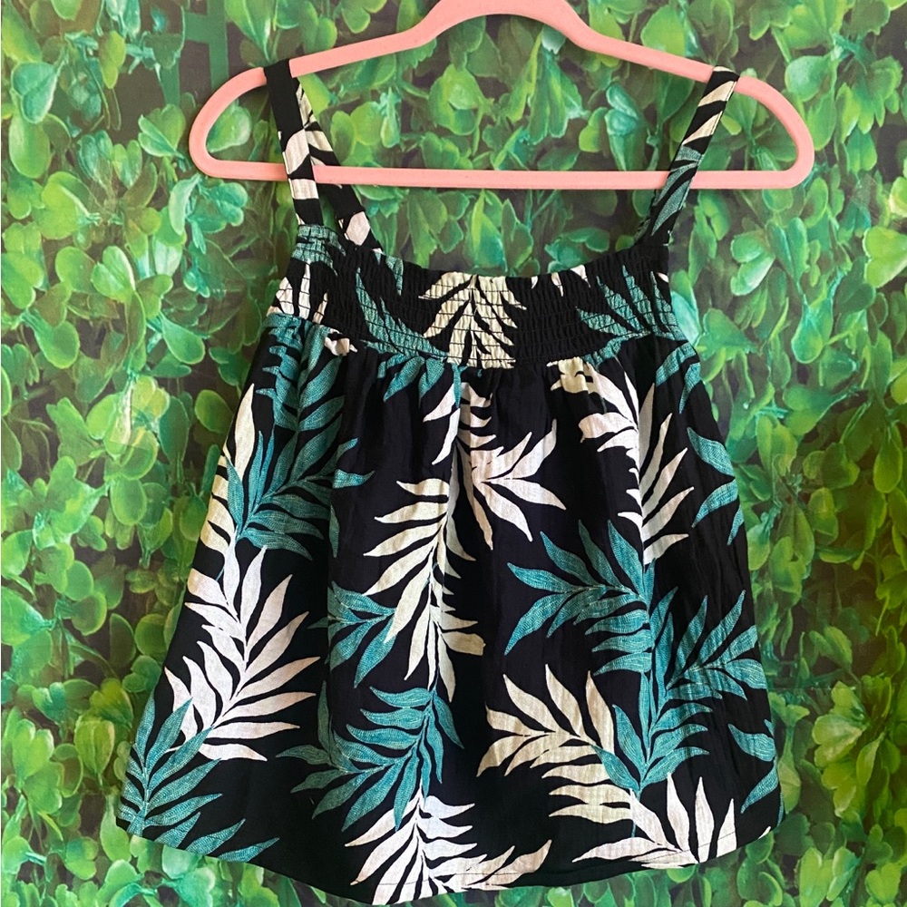 New - 2-Piece Green & Black Short Set
